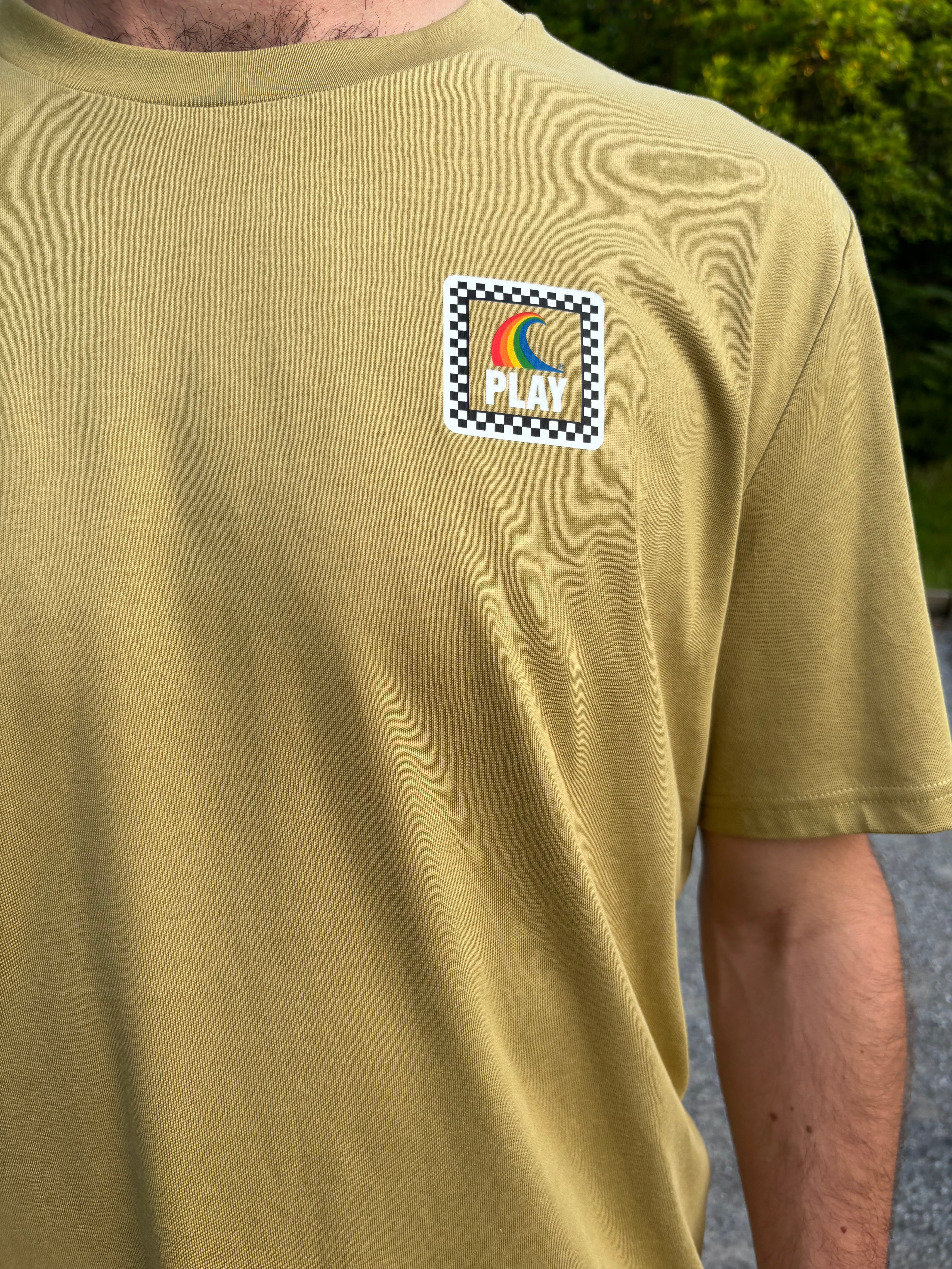 Tee shirt rétro olive